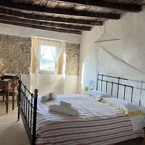 Agriturismo Luna Di Quarazzana In Tuscany Alloggio per agriturismo Fivizzano